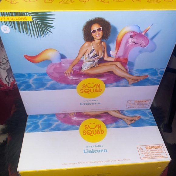 Unicorn Float from Sun Squad - Picture 3 of 5